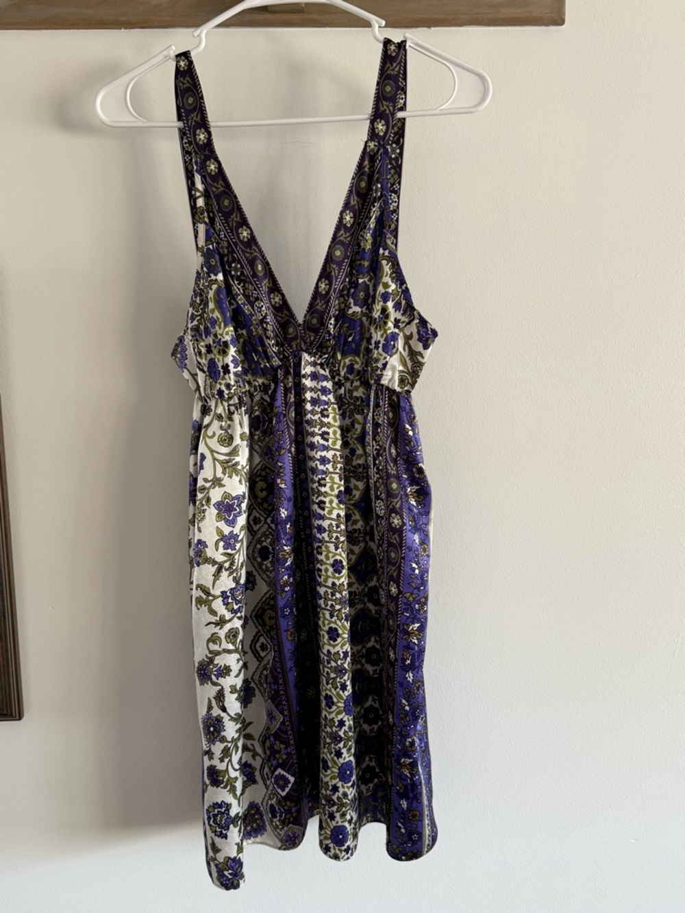 Oscar de la Renta Purple and Cream Floral V-Neck Mini Dress